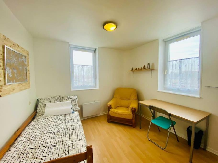 Appartement Renove Et Lumineux. 칼라이스 외부 사진